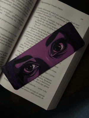 Zakładka do książki Hipnotyczny lęk leżąca na otwartej książce